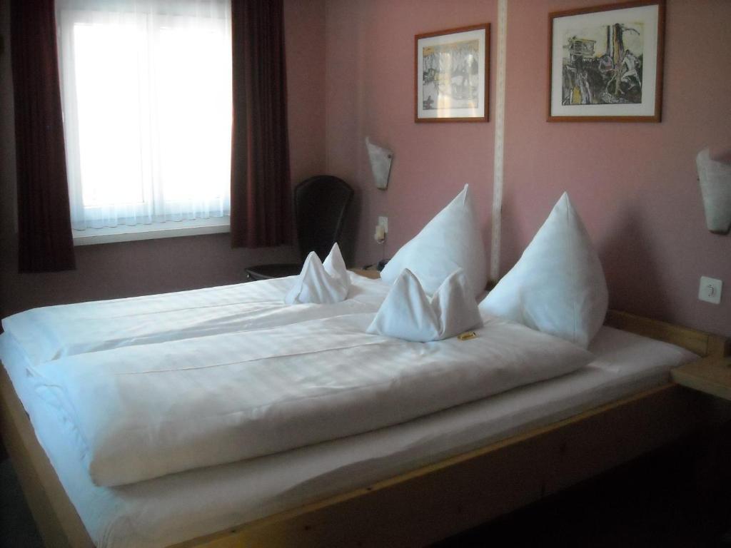 Hotel Garni Ursalina Bad Ragaz Zimmer foto
